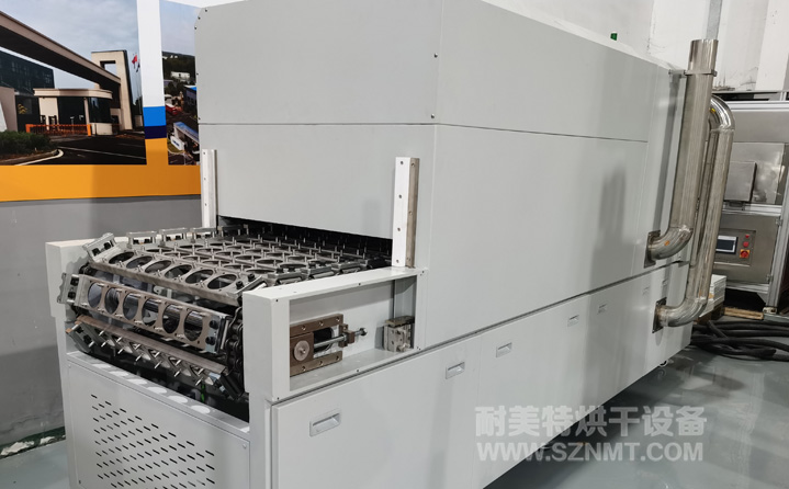 安全氣囊引爆器自動烘烤線